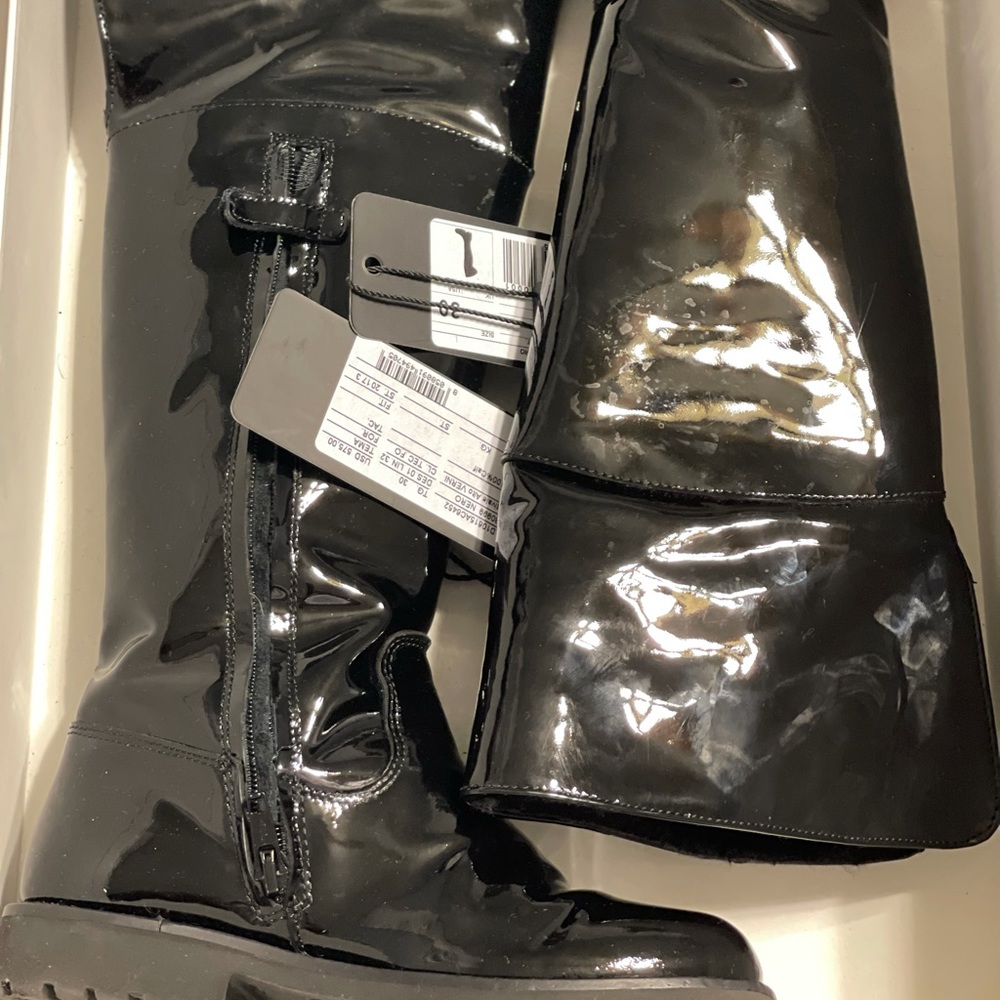 Dolce&Gabbanna sz 12 Black Knee Boots (fur lined)